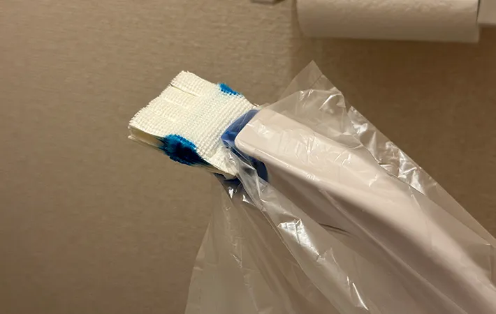 『スクラビングバブル 流せるトイレブラシ』の画像（撮影：grape編集部）