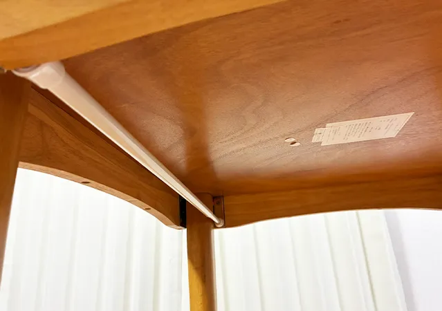 つっぱり棒のライフハック（撮影：grape編集部）