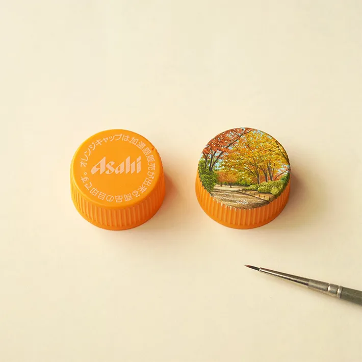 ペットボトルの蓋に描いた絵