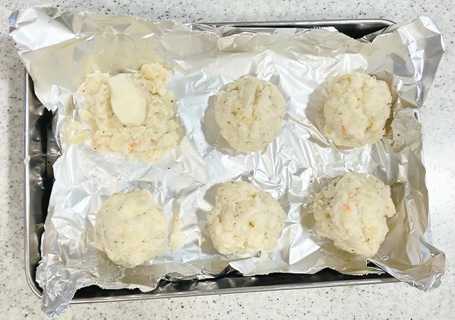 じゃがりこを丸めたもの（撮影：grape編集部）