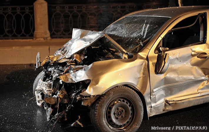 自動車事故の写真