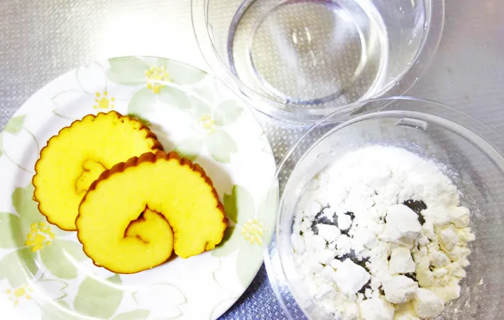 『伊達巻の天ぷら』の材料写真（撮影：エニママ）