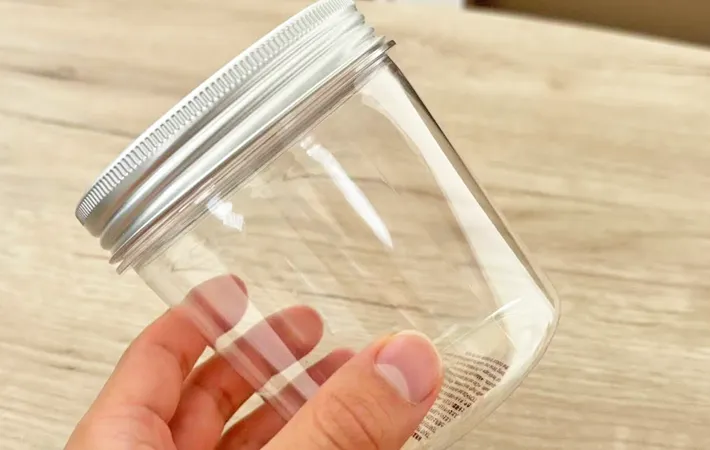 ​『無印良品 入浴剤用詰替ジャー』の写真（撮影：キジカク）