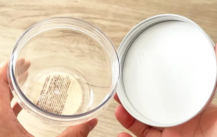 ​『無印良品 入浴剤用詰替ジャー』の写真（撮影：キジカク）