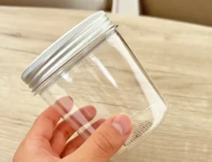 ​『無印良品 入浴剤用詰替ジャー』の写真（撮影：キジカク）