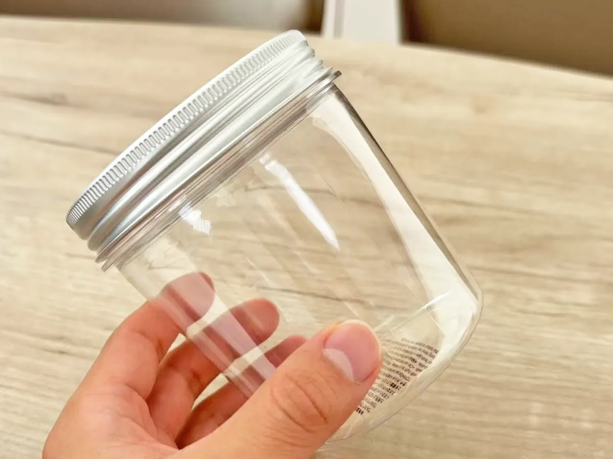 ​『無印良品 入浴剤用詰替ジャー』の写真（撮影：キジカク）