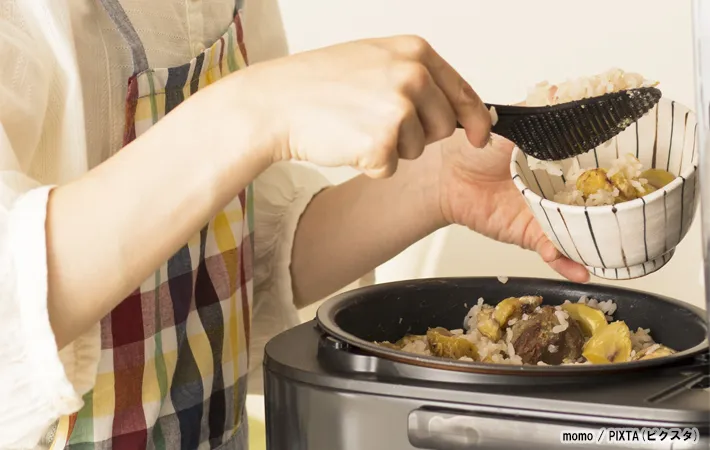 炊き込みご飯の写真