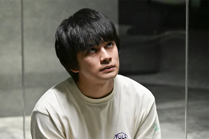 『ちょっとだけエスパー』に出演する北村匠海さんが写る場面写真