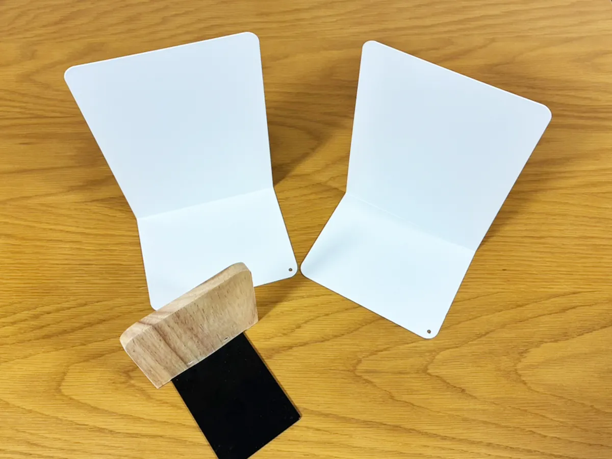 ブックエンドの活用法（撮影：grape編集部）