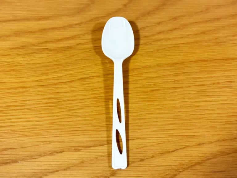 スプーンの写真(撮影:grape編集部)