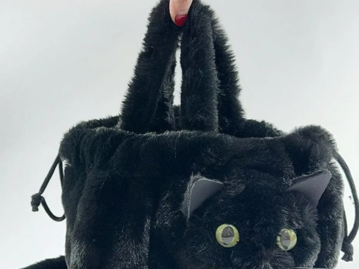 minitehiさんの作品『黒猫さん巾着バッグ』の写真