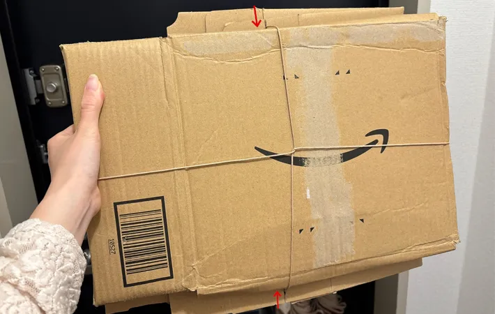 ダンボールの写真（撮影：grapeライフハック編集部）