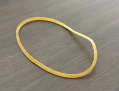 輪ゴムの写真（撮影：grapeライフハック編集部）