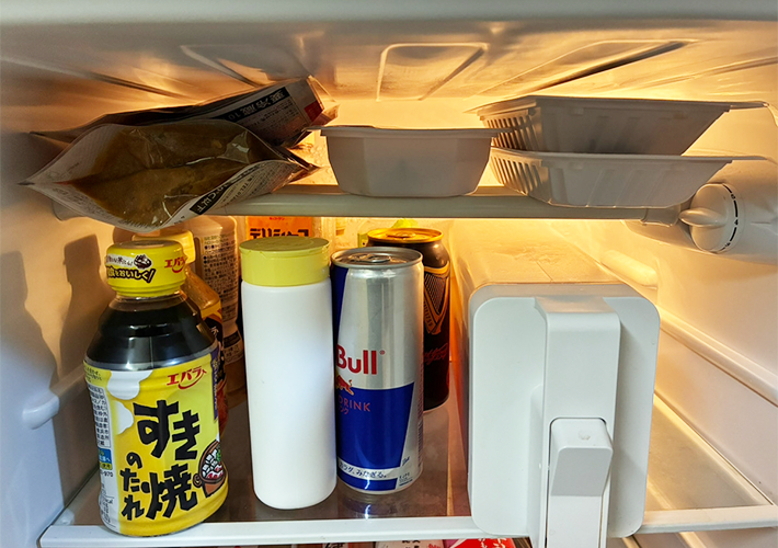 つっぱり棒の活用法（撮影：grapeライフハック編集部）