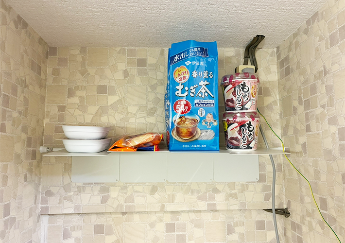 つっぱり棒の活用法（撮影：grapeライフハック編集部）