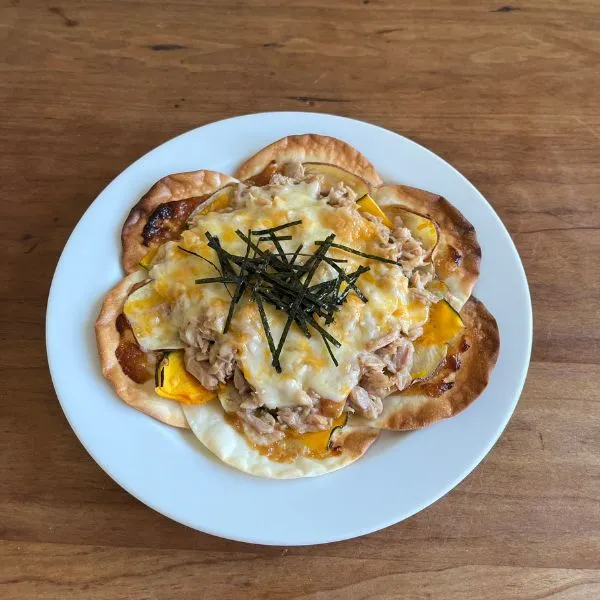 『サツマイモとカボチャの和風ピザ』の写真（撮影：grape編集部）