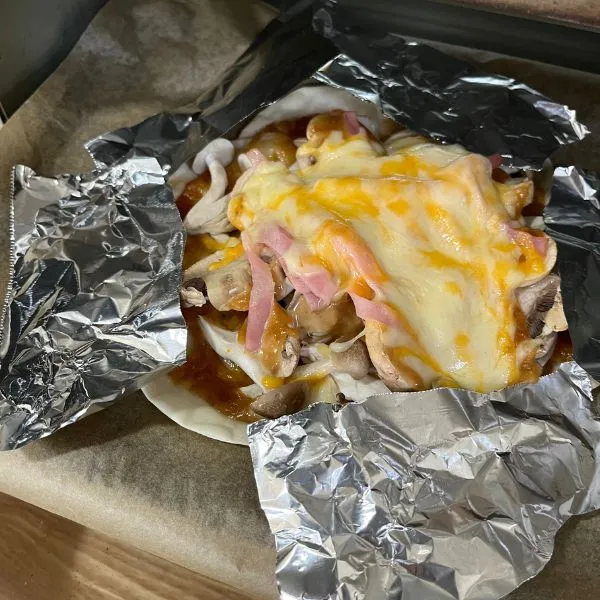 焼く途中でアルミホイルをかぶせた写真（撮影：grape編集部）