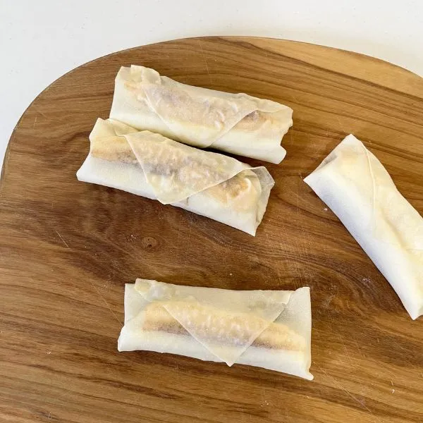 具材を包んだ春巻きの写真（撮影：grape編集部）