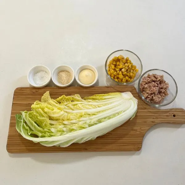 中華風白菜サラダの材料の写真（撮影：grape編集部）