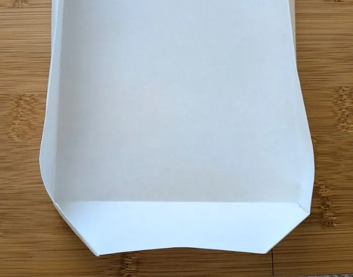 折りたたんだ部分を広げた写真（撮影：grape編集部）