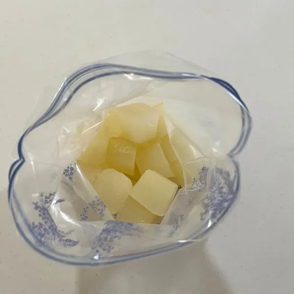 レモン汁で作ったアイス（撮影：grape編集部）