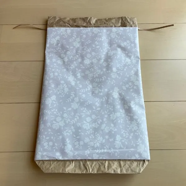 リメイクシートを貼った米袋（撮影：grape編集部）