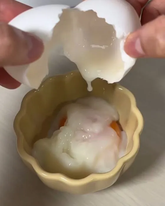 完成した温泉卵