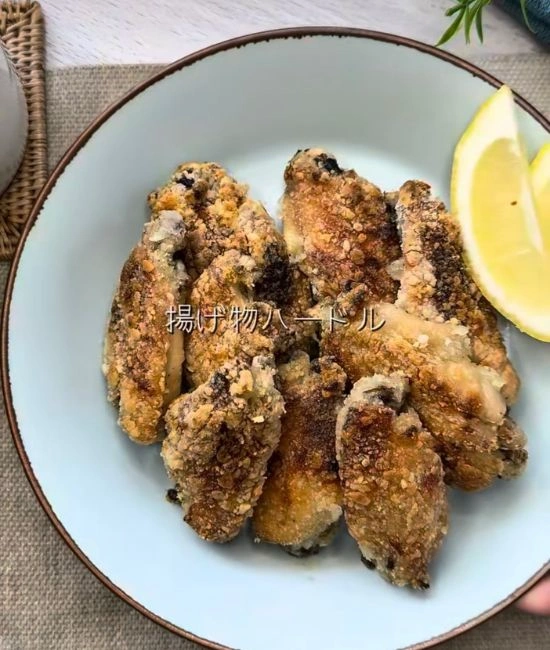 完成した手羽先塩から揚げ