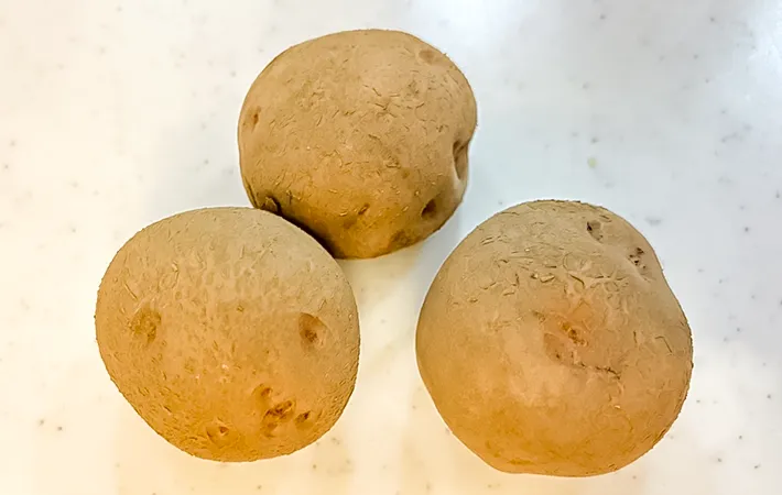 ジャガイモの写真（撮影：エニママ）