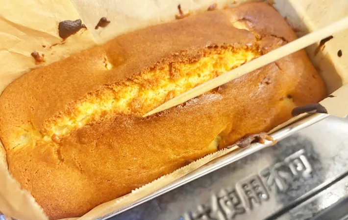 『栗入りパウンドケーキ』を作る写真（撮影：エニママ）