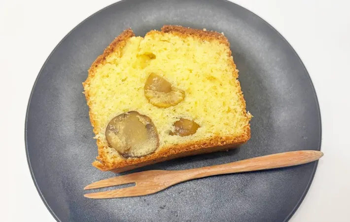 『栗入りパウンドケーキ』の完成写真（撮影：エニママ）