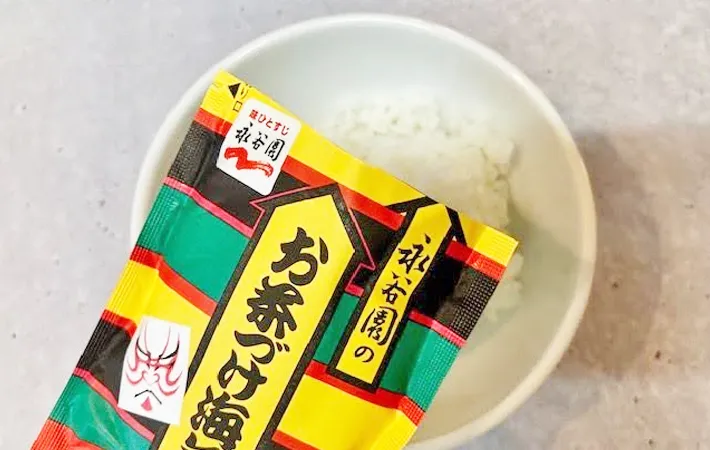 『生姜ミルク茶づけ』を作る写真（撮影：エニママ）