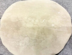 『餃子の皮のスイーツ』の工程写真（撮影：エニママ）