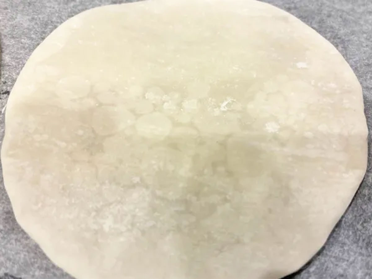 『餃子の皮のスイーツ』の工程写真(撮影:エニママ)