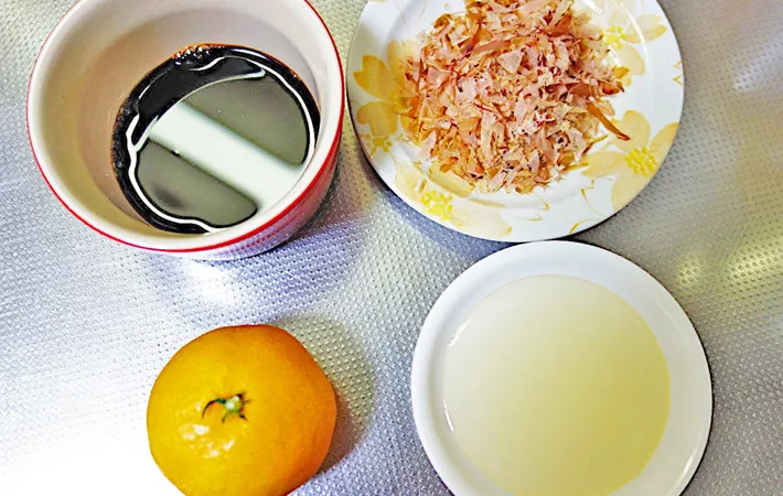 『みかんポン酢』の材料写真（撮影：エニママ）