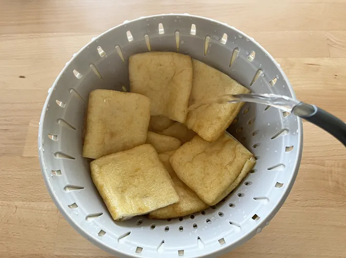 餅いなり作りの手順写真（撮影：grapeフード編集部）