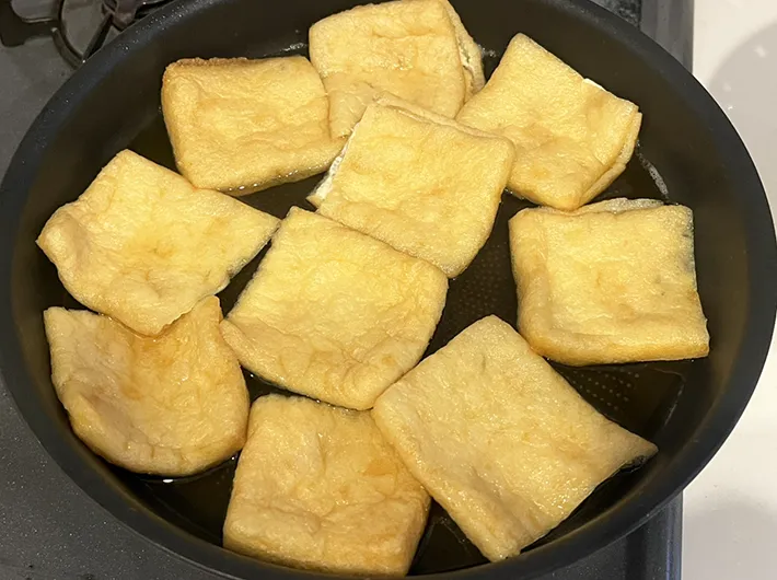 餅いなり作りの手順写真（撮影：grapeフード編集部）