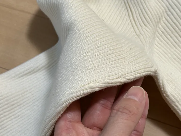 ニットの画像（撮影：grapeライフハック編集部）