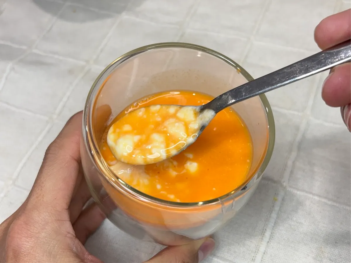 練乳ヨーグルト野菜ジュースの写真(撮影:キジカク)