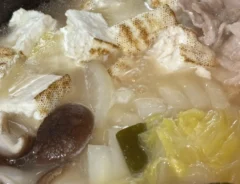 鍋を煮ている写真（撮影：grapeフード編集部）