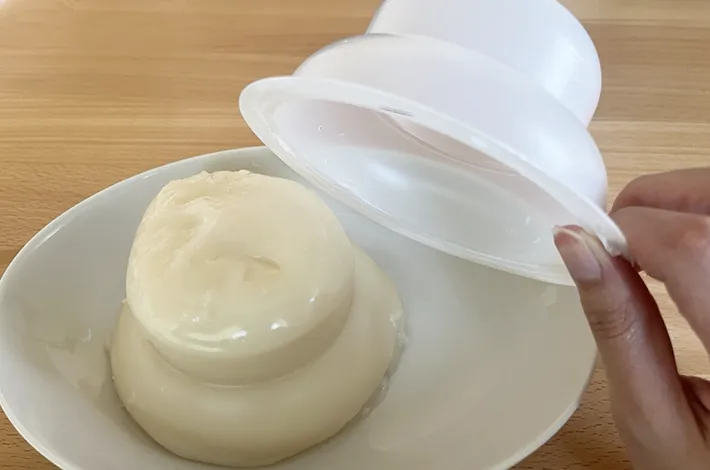鏡餅開封の手順写真（撮影：grapeフード編集部）