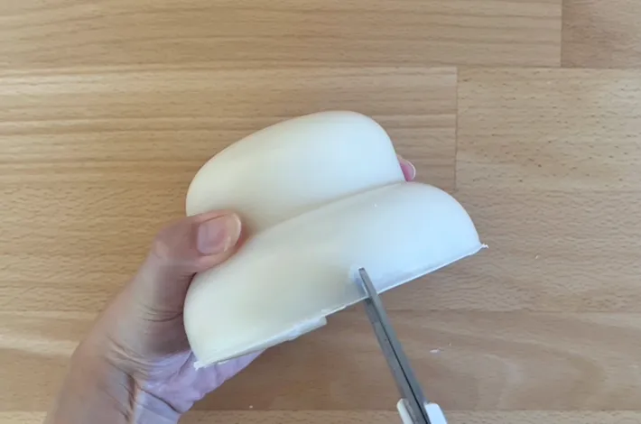 鏡餅開封の手順写真（撮影：grapeフード編集部）