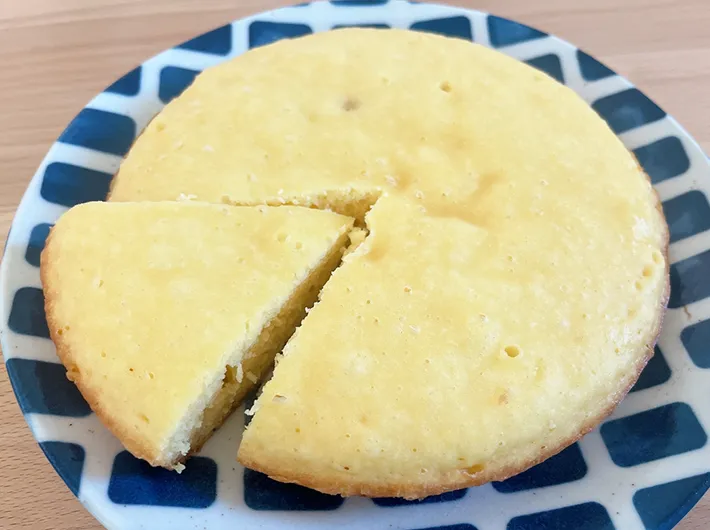 コーンスープ蒸しパンの調理写真（撮影：grapeフード編集部）