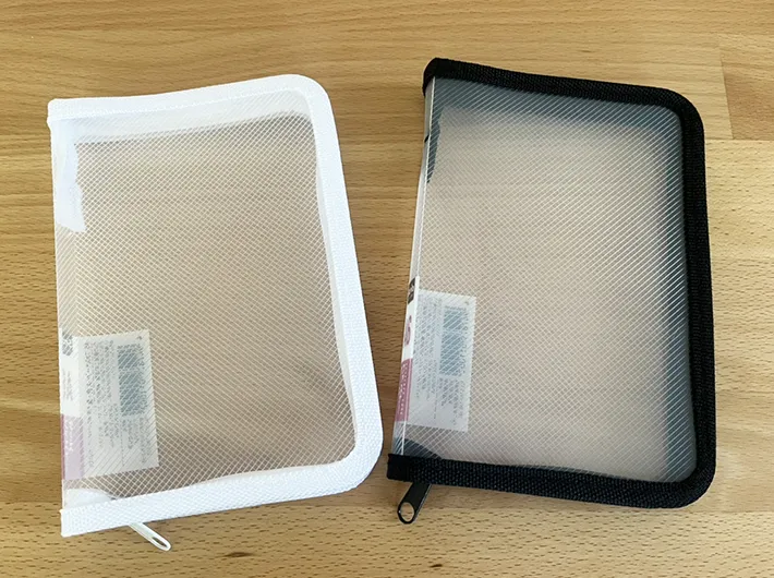 A6ファスナーケースの写真（撮影：grapeライフハック編集部）