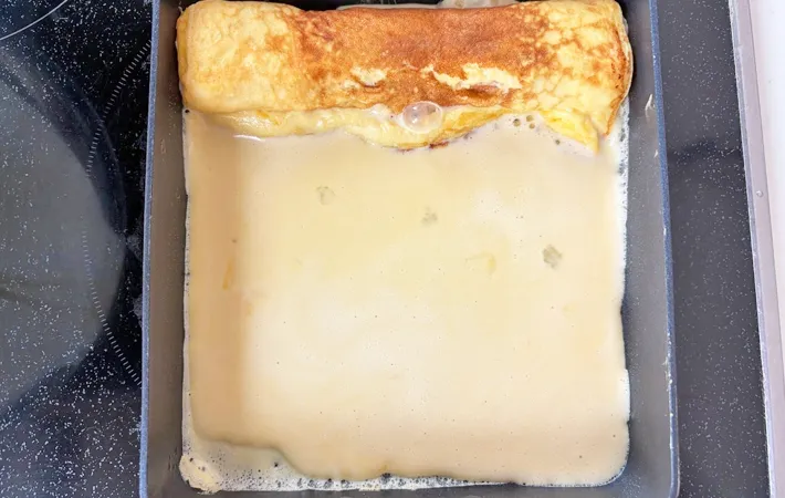 『あまあまたまご焼き』を作る写真（撮影：エニママ）