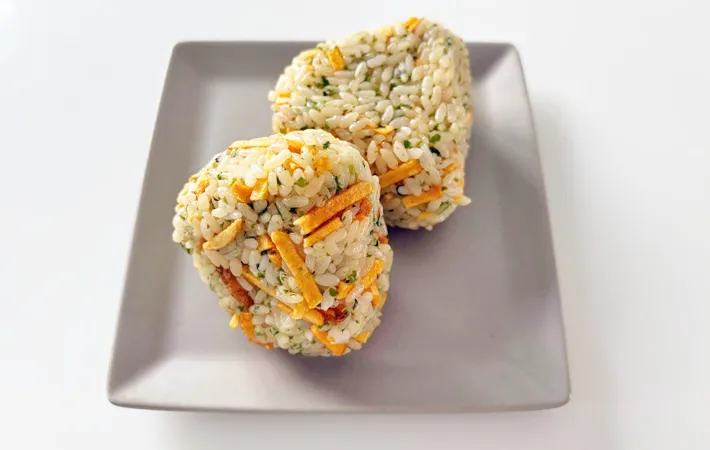 『カラムーチョおにぎり』の完成写真（撮影：エニママ）