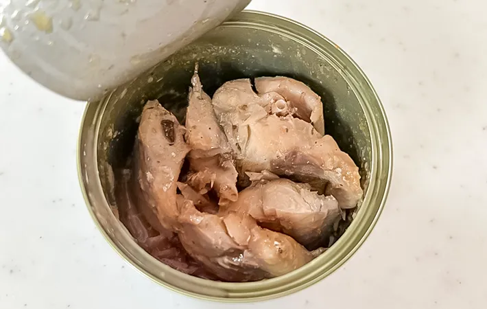 サバの水煮缶の写真（撮影：エニママ）