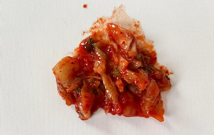 キムチを刻んだ写真（撮影：エニママ）