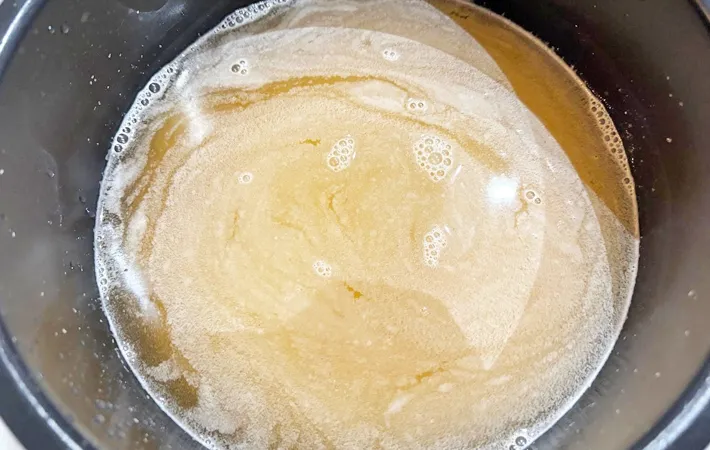 『ショウガ入り炊き込みご飯』を作る写真（撮影：エニママ）