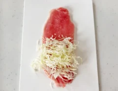 『肉巻きキャベツ』を作る写真（撮影：エニママ）